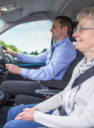 Effortless Mobility: Your Definitive Resource to Rent a Car Near Me