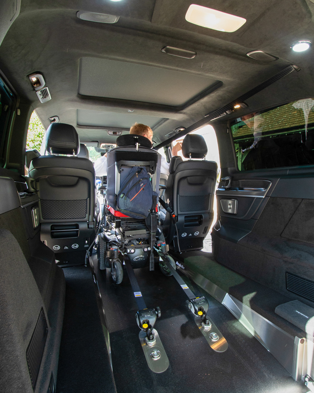 V-Class WAV with lowered floor