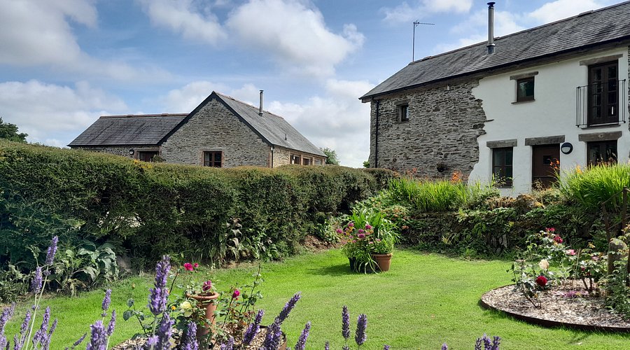 Treworgans Holiday Cottages